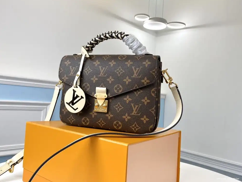 Official oldcobbler LOUIS VUITTON POCHETTE METIS 0607